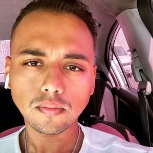 Meet your Posher, Christian